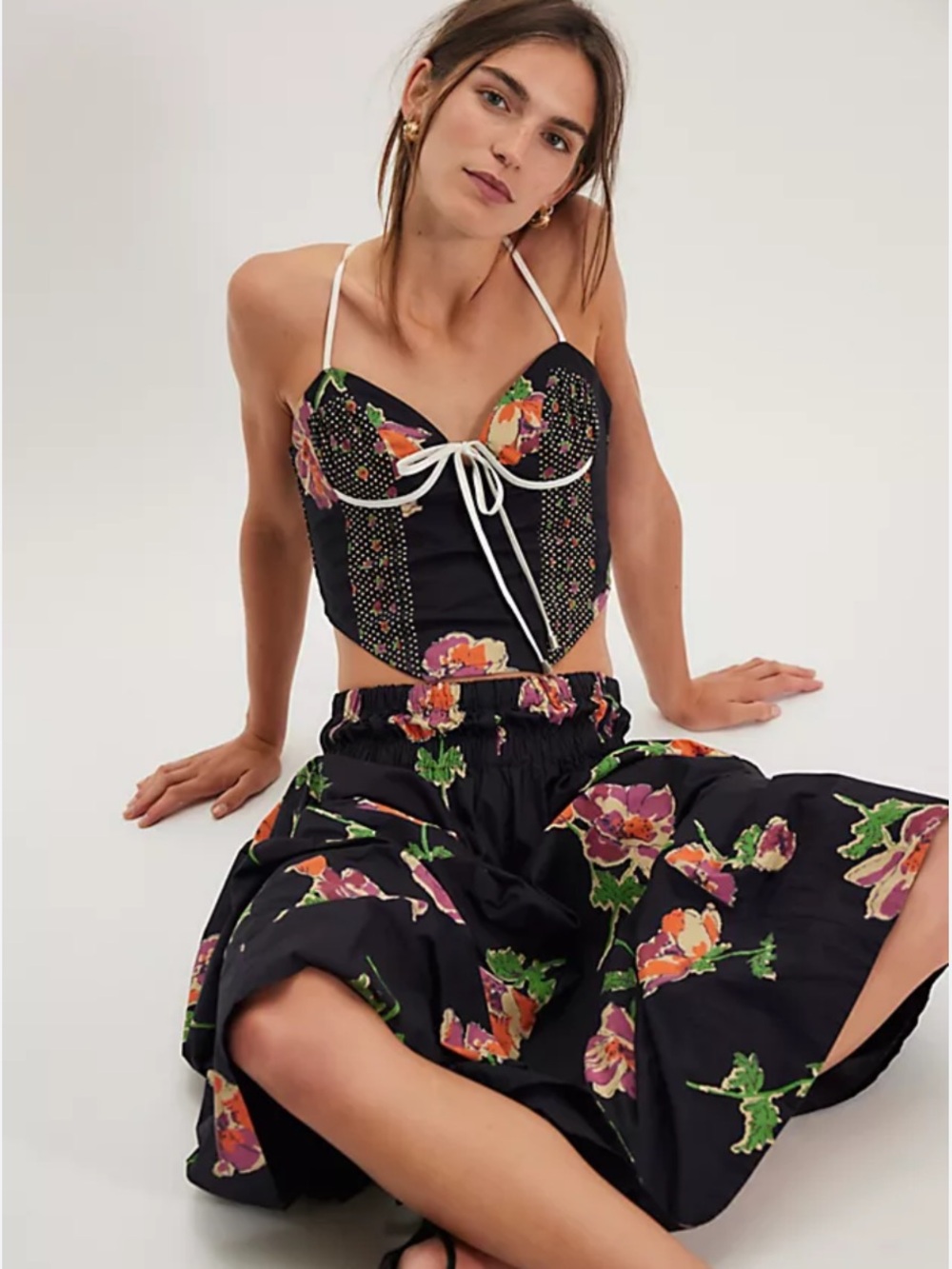 Luca Set
Free People
Color - Multi
NWOT